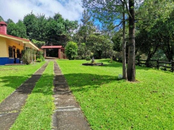 Se vende lote con mas de 11,300m2 en Santa Barbara Heredia 23-1488 in Santa Bárbara, Heredia — $600,000
