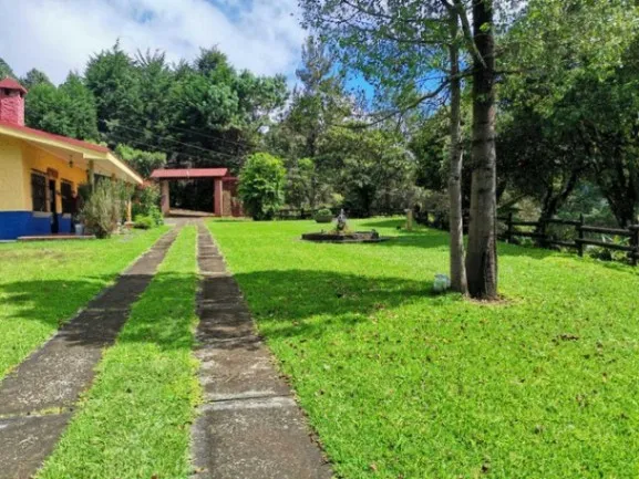 Se vende lote con mas de 11,300m2 en Santa Barbara Heredia 23-1488 en Santa Bárbara, Heredia — $600,000