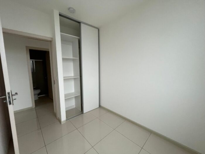 Se vende apartamento en Ulloa Heredia 26-854 in Ulloa, Heredia — $180,000