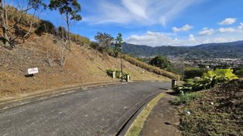 Venta de Terrenos en Condominio Colinas de Monte Alegre  (La Ceiba) en San Juan, La Unión, Cartago — $361,161 - Foto 5 de 11