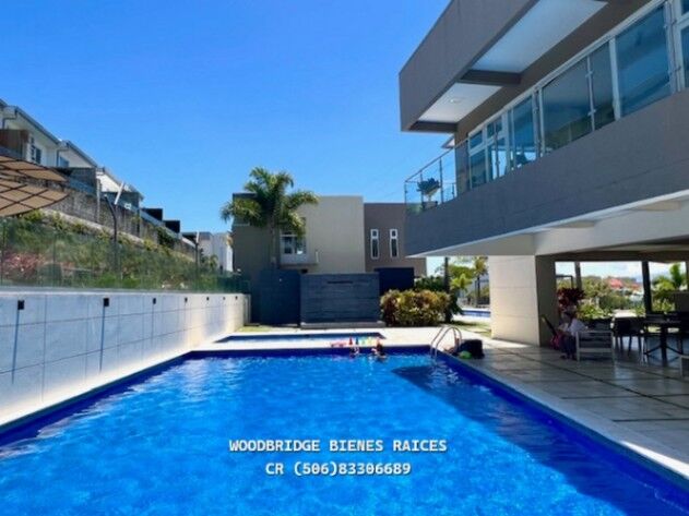 Escazu casa en alquiler $2.600 /Guachipelin en San Rafael, Escazú, San José — $2,600