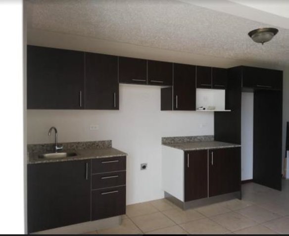 Remate Bancario Se vende apartamento en Condominio Villas del Campo en San Rafael, Alajuela — $107,594 - Foto 3 de 5