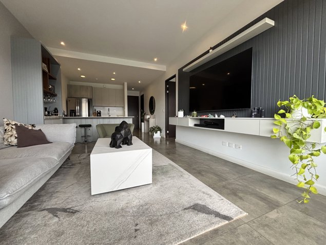 VENTA APARTAMENTO 1 HABITACIÓN, 1.5 BAÑOS – CONDO DUKANA, GUACHIPELÍN en San Rafael, Escazú, San José — $220,000 - Foto 2 de 19
