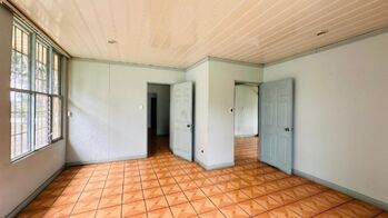 Alquiler de Local Comercial + APTO en Belén-La Asunción.  en La Asunción, Belén, Heredia — $4,700 - Foto 5 de 15