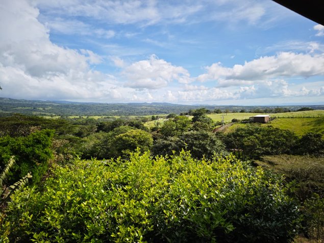 Hermosa Hacienda Cerca del Aeropuerto de Liberia con Clima Perfecto en Liberia, Guanacaste — $730,000 - Foto 3 de 60