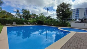 Venta de Apartamento en Torre Granadilla, Curridabat. RAH 26-782  in Granadilla, Curridabat, San José — $155,000 - Photo 5 of 14