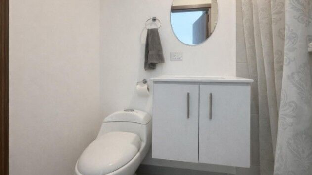 Alquiler de Apartamento en Tibás, Cinco Esquinas. RAH 26-1221 en Cinco Esquinas, Tibás, San José — $1,350