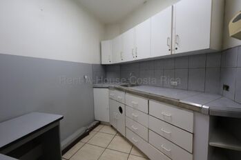 EDIFICIO COMERCIAL EN VENTA, EN CURRIDABAT in Curridabat, San José — $4,500,000 - Photo 4 of 15