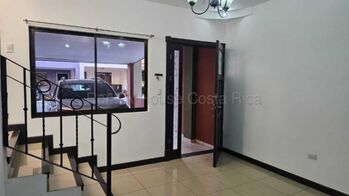 Alquiler de Casa en La Unión-Concepción. RAH 27-16 PRECIO REBAJADO en Concepción, La Unión, Cartago — 570 000 ₡ - Foto 4 de 6