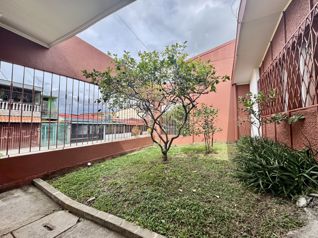 Venta de casa en Desamparados Centro - Independiente - Foto 2 de 3