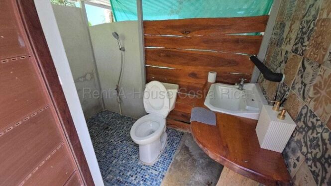 Venta de Casa Amueblada en Talamanca-Cahuita, Limón. RAH 26-1897 en Cahuita, Talamanca, Limón — ₡ 75 000 000