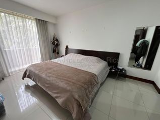 Alquiler de Apartamento AMUEBLADO en Santa Ana-Pozos. RAH 26-1872 in Pozos, Santa Ana, San José — 832 000 ₡ - Photo 5 of 6