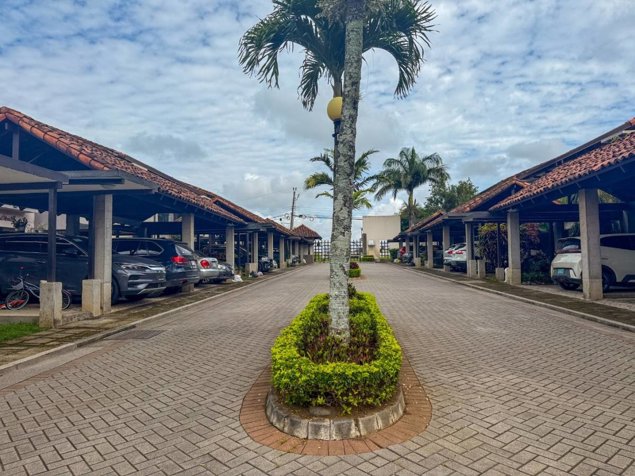 Condo a la venta en Lindora, cerca del Colegio Saint Jude en Pozos, Santa Ana, San José — $238,000