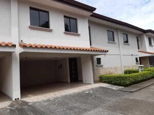 CASA A LA VENTA EN POZOS DE SANTA ANA CONDOMINIO LAJAS DEL RÍO in Pozos, Santa Ana, San José — $199,000