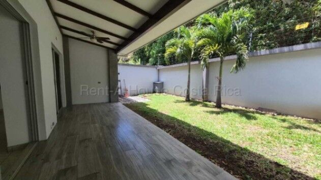 Descubre esta espectacular casa ubicada en Río Oro, Piedades de Santa Ana in Piedades, Santa Ana, San José — $360,000 - Photo 3 of 13