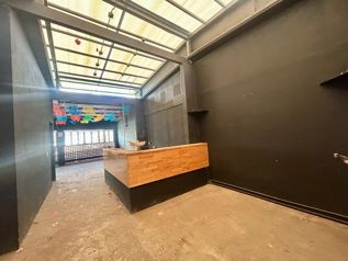 ALQUILER DE LOCAL COMERCIAL SAN PEDRO UCR CALLE DE LA AMARGURA en San Pedro, Montes De Oca, San José — $2,900 - Foto 3 de 7