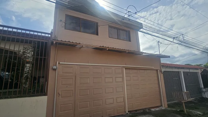 House for sale in Moravia in San Vicente, Moravia, San José — $240,000