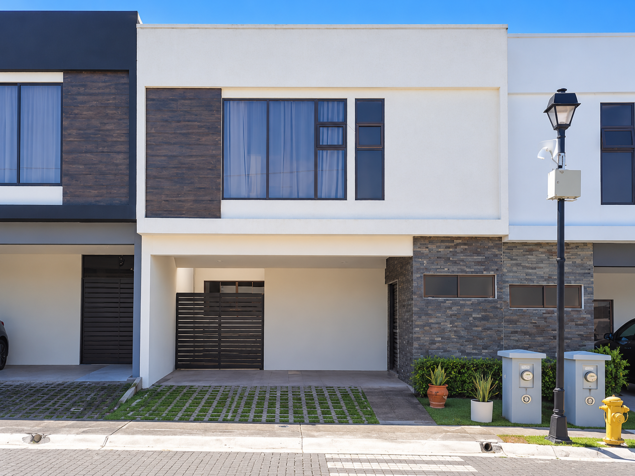 For Sale: Terralta Condominium House - La Unión in Tres Ríos, La Unión, Cartago — $125,000,000