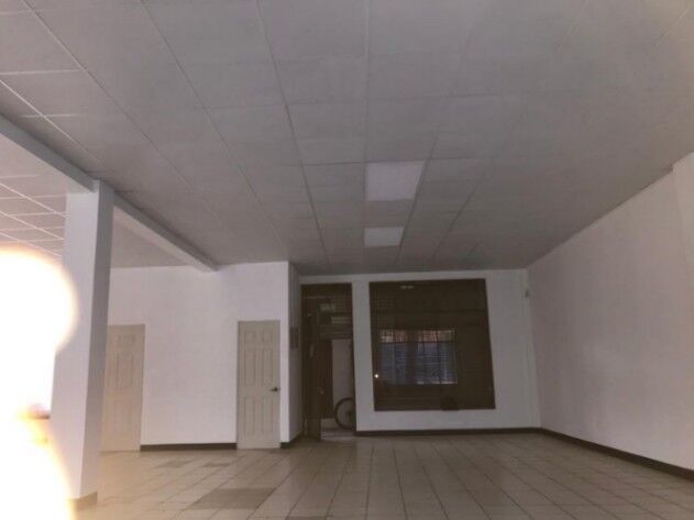 MLS-23-2057 LS ALQUILER LOCAL COMERCIAL SAN JOSE CENTRO  in Catedral, San José — $3,000
