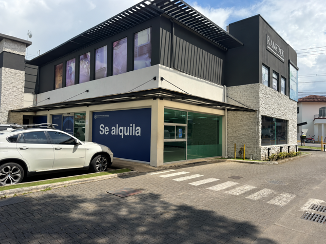 For Sale or For Rent Commercial Unit Momentum Lindora Santa Ana. Code RA 1559 in Pozos, Santa Ana, San José — $8,760