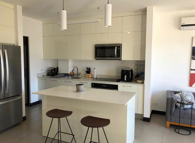 OPORTUNIDAD!, Se vende Apartamento en Urban Flats, Pozos, Santa Ana in Pozos, Santa Ana, San José — $165,000 - Photo 2 of 18