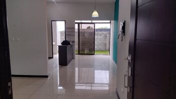 Venta de casa en Condominio La Trinidad de Moravia. RAH 26-352 en La Trinidad, Moravia, San José — $174,800 - Foto 5 de 18