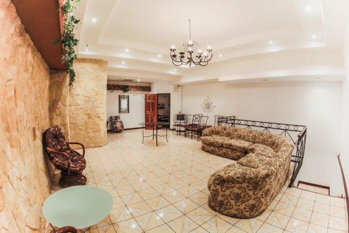 ALQUILER DE EDIFICIO, HEREDIA, LA AURORA, CONDOMINIO TIERRA UNO in Heredia — $4,500
