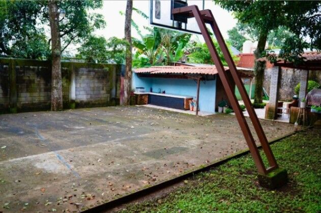 Venta de Casa + 2 APTOS en Mora-Colón, San José. in Colón, Mora, San José — $695,000