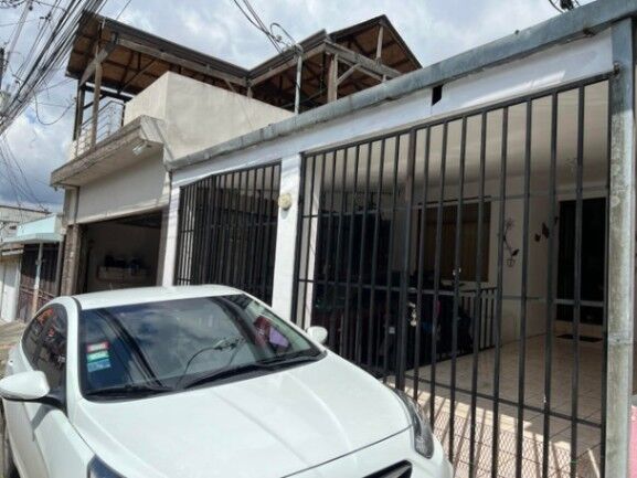 Venta de Casa en Desamparados, San José. RAH 26-618 en San Juan De Dios, Desamparados, San José — $106,000