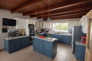 Venta de Casa con amplio terreno en San Isidro, Heredia en San José, San Isidro, Heredia — $480,000 - Foto 3 de 17