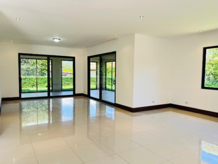 Alquiler de Casa en Pozos de Santa Ana. RAH 26-203 en Pozos, Santa Ana, San José — $4,900