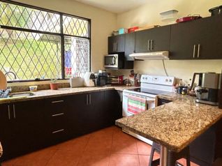 Casa de un piso. La Estefanía, Carmen de Guadalupe en Sabanilla, Montes De Oca, San José — $228,000 - Foto 5 de 18