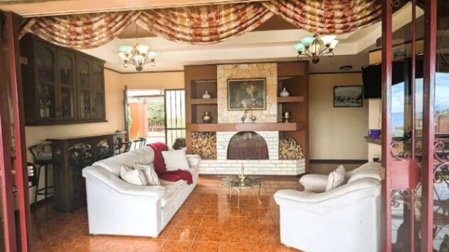 Casa en San Rafael de Santa Cruz, Turrialba en Santa Cruz, Turrialba, Cartago — $298,000