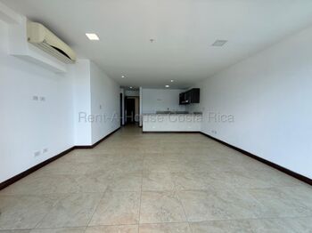 Venta de Cómodo Apartamento en San José / Mls. 26-1862 OFC JB in Merced, San José — $220,000 - Photo 5 of 9