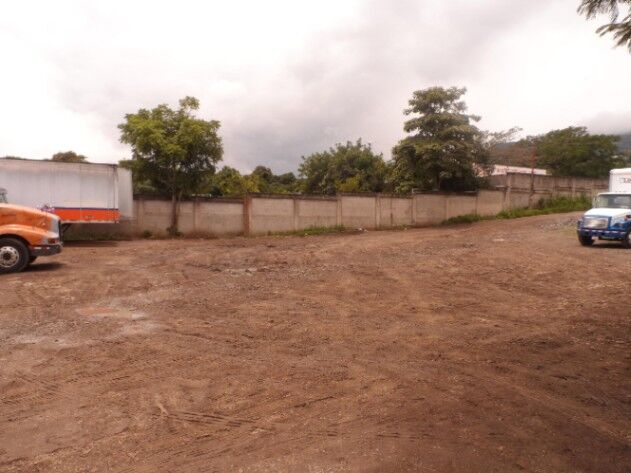 ¡Oportunidad única en Brasil de Santa Ana! Lote con alto potencial comercial y residencial en Brasil, Santa Ana, San José — $4,700,000