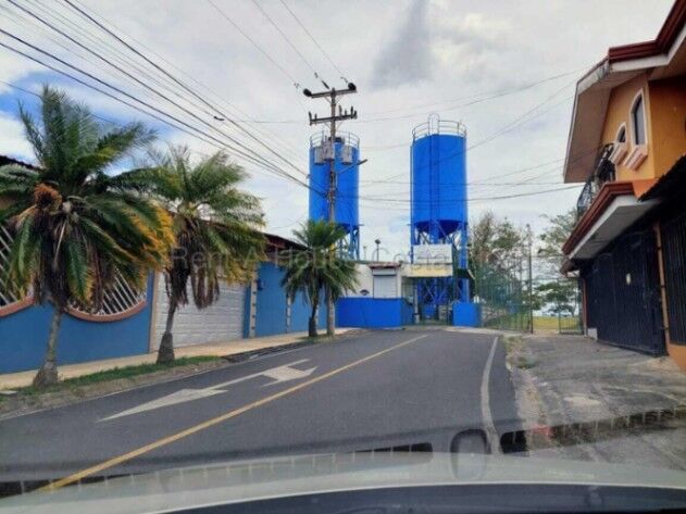 Venta de Casa en San José de Alajuela. RAH 26-1819 en San José, Alajuela — ₡ 70 000 000