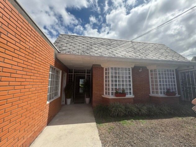 CASA EN VENTA, SAN RAFAEL DE ESCAZÚ, $420.000 COD#25-1210 in San Rafael, Escazú, San José — $420,000
