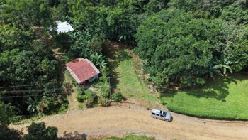 SE VENDE LOTE LISTO PARA CONSTRUIR RODEADO DE NATURALEZA Y A 10 MINUTOS DEL CENTRO en Páramo, Pérez Zeledón, San José — 10 000 000 ₡ - Foto 5 de 11