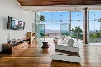 Residencia Contemporánea de Lujo con Vistas Panorámicas in Piedades, Santa Ana, San José — $1,595,000 - Photo 4 of 37