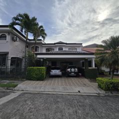 Casa en venta en Santa Ana, Pozos. Condominio. 5PVV10058879
