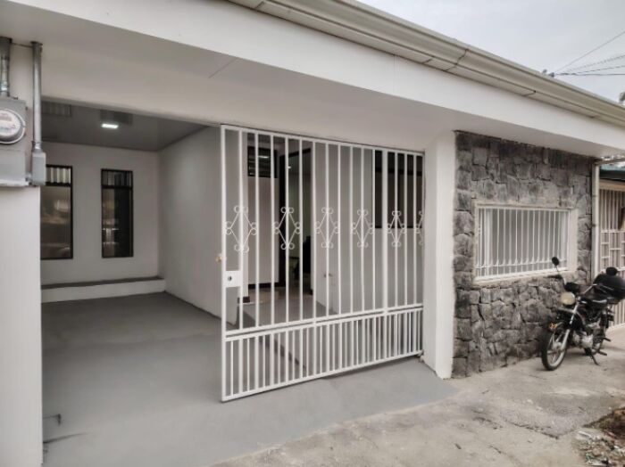 Oportunidad de casa en Residencial San Nicolás, Taras, Cartago en San Nicolás, Cartago — ₡ 47 000 000
