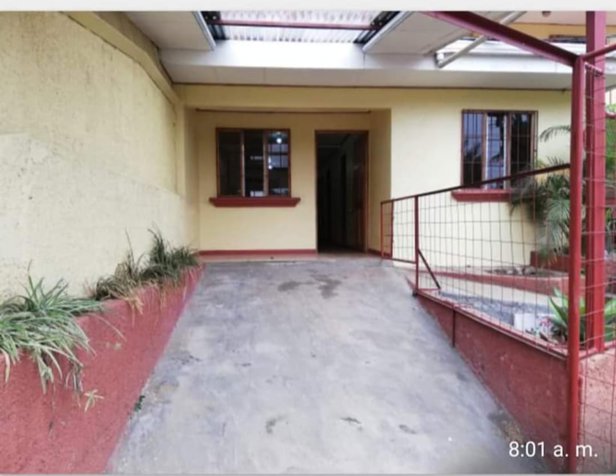 Casa en venta en Naranjo con tres apartamentos in Candelaria, Palmares, Alajuela — $223,000 - Photo 2 of 11