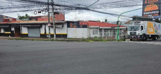 Venta de Terreno Comercial Esquinero en Moravia-San Vicente. RAH 26-1381 PRECIO REBAJADO in San Vicente, Moravia, San José — ₡ 266 000 000