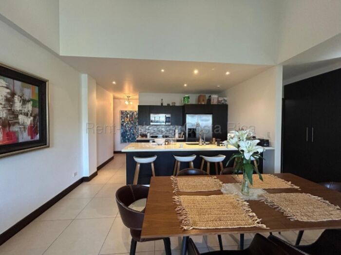 🏡 Apartamento en Pozos de Santa Ana  Estilo resort  26-1615  in Pozos, Santa Ana, San José — $255,000