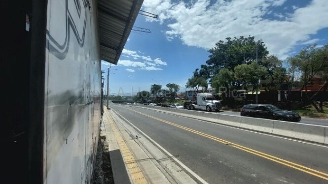Venta de Terreno Comercial y Residencial en Hatillo 7, San José. RAH 27-126 in Hatillo, San José — $340,000