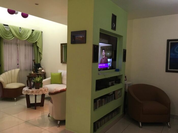 CASA EN VENTA EN SAN FRANCISCO DE HEREDIA in San Francisco, Heredia — ₡ 93 000 000