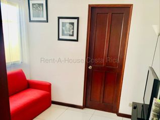 Venta de Casa en Condominio Brasil de Santa Ana. RAH 27-467 in Brasil, Santa Ana, San José — 105 000 000 ₡ - Photo 5 of 10