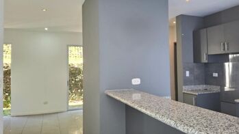 Alquiler de apartamento en Granadilla Curridabat in Granadilla, Curridabat, San José — $1,400 - Photo 4 of 19