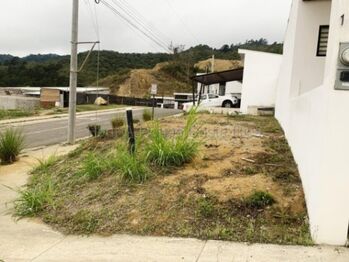 Lote esquinero en venta-Puerto España -Agua Caliente en Aguacaliente, Cartago — 37 000 000 ₡ - Foto 4 de 8