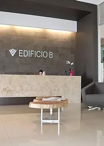 OFICINAS DE ALQUILER EN SANTA ANA en Santa Ana, San José — $15,405 - Foto 3 de 7